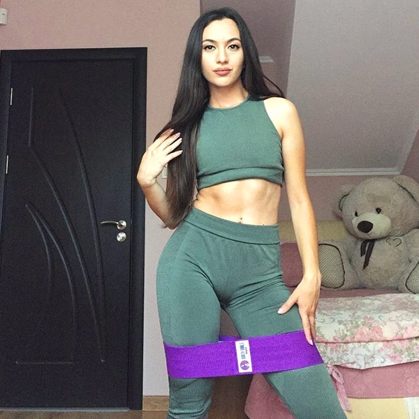body-goal-booty-bands-girl-6-600x600-1 Super Slim me + Booty pack | body goal booty bands girl 6 600x600 1