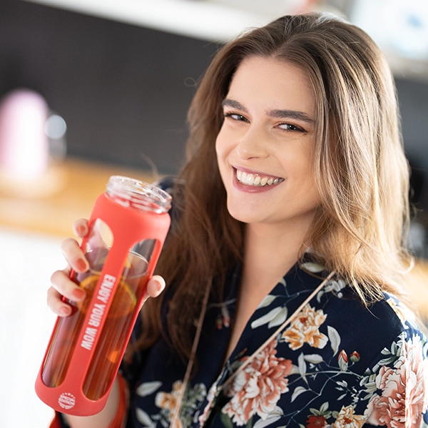 Raudonos spalvos arbatos užplikinimo buteliukas | WOWTEA SITE Gallery red Bottle Berry 2023 05 1