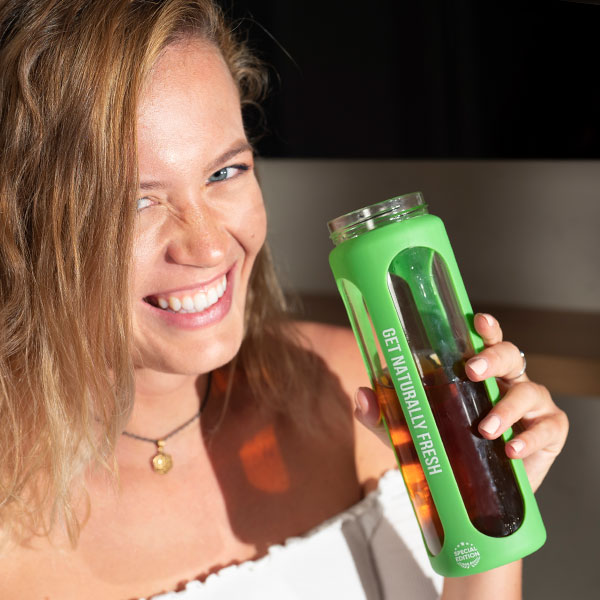 Шише со инфузер за чај – зелено | Green wow bottle Product picture 600x600 01