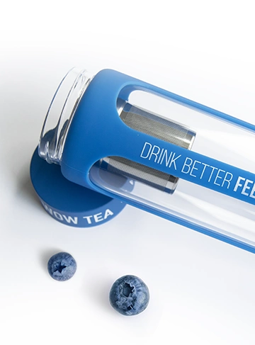 Шише со инфузер за чај – сино | banner berry blue bottle M